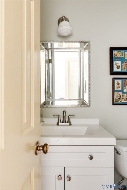 8601 Burroughs Court, Bon Air, Chesterfield, VA 23235 Powder Room