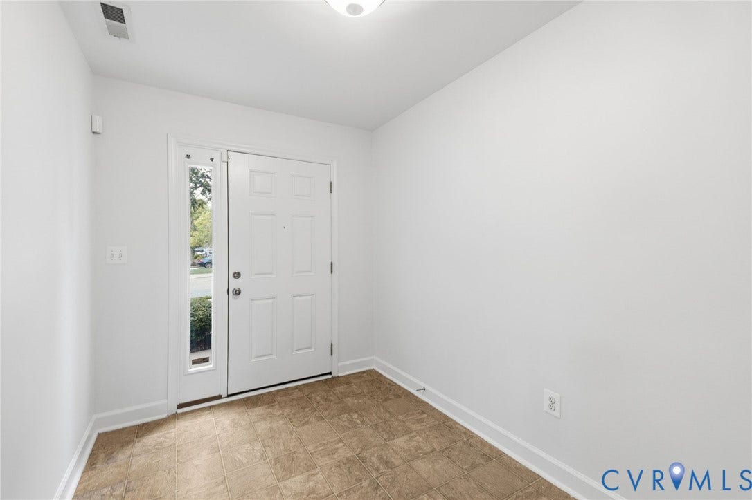 4813 Sapphire Drive, Midlothian, VA 23112 4813 Sapphire Drive, Midlothian, VA 23112
