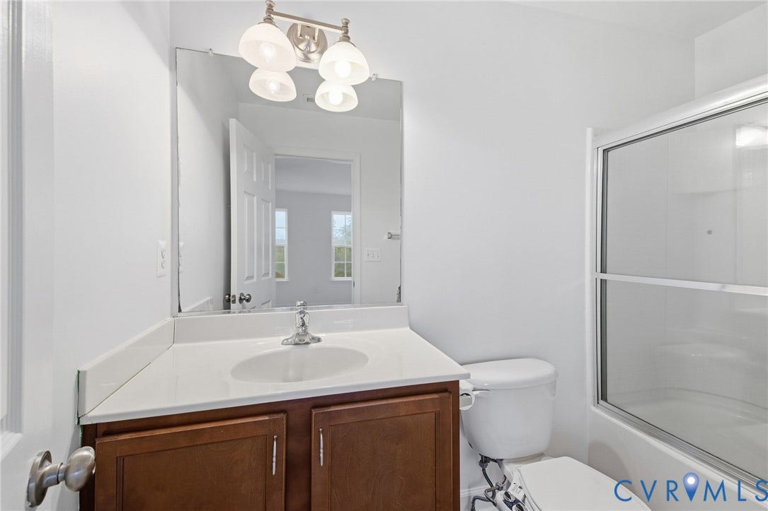 4813 Sapphire Drive, Midlothian, VA 23112 4813 Sapphire Drive, Midlothian, VA 23112