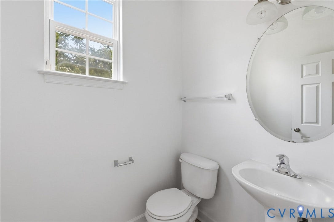 4813 Sapphire Drive, Midlothian, VA 23112 4813 Sapphire Drive, Midlothian, VA 23112