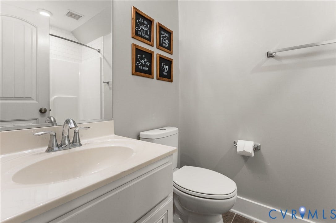 6446 Chestnut Church Road, Mechanicsville, VA 23116 2nd floor full bath