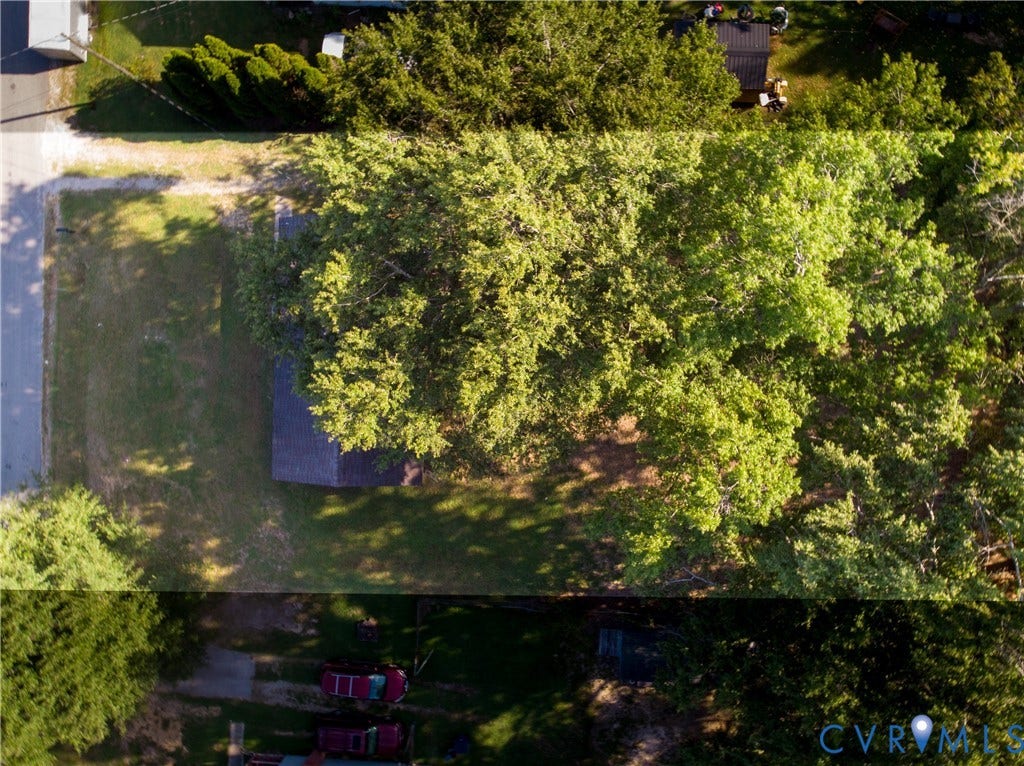 3720 Elsie Drive, Dinwiddie, VA 23803 3720 Elsie Drive, Dinwiddie, VA 23803