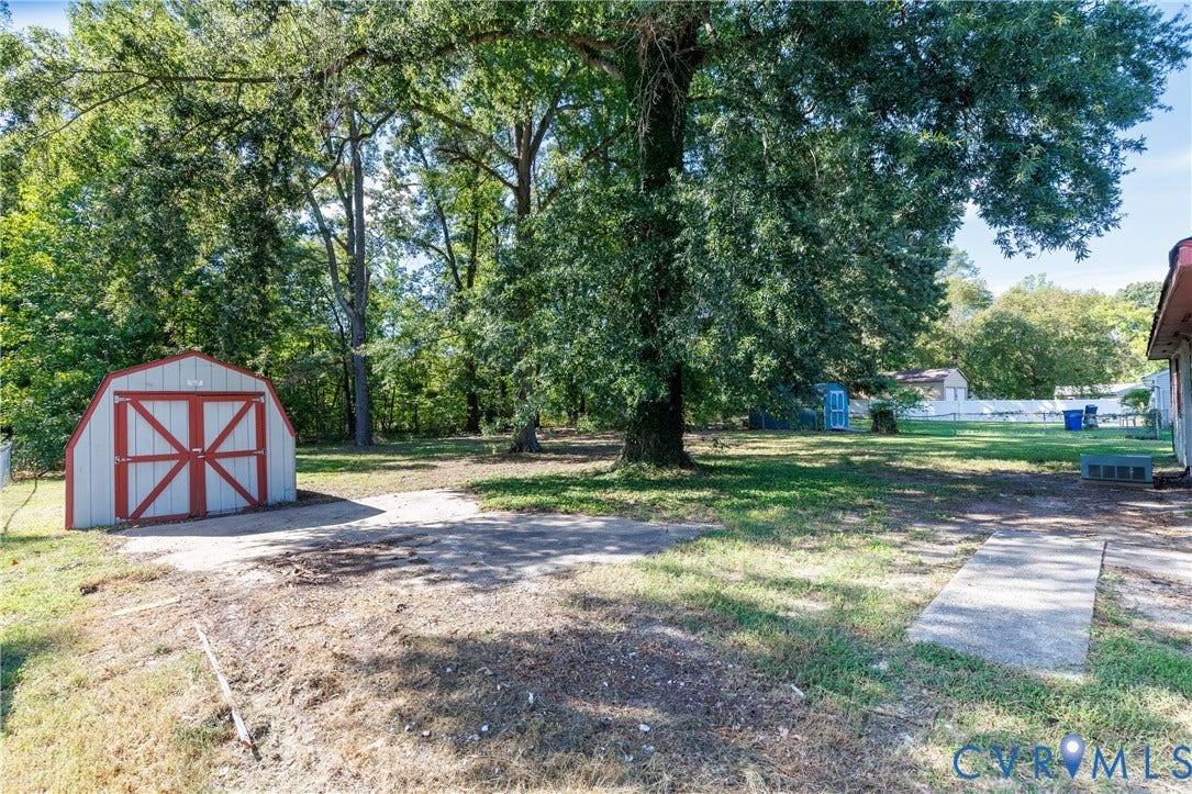 3720 Elsie Drive, Dinwiddie, VA 23803 3720 Elsie Drive, Dinwiddie, VA 23803