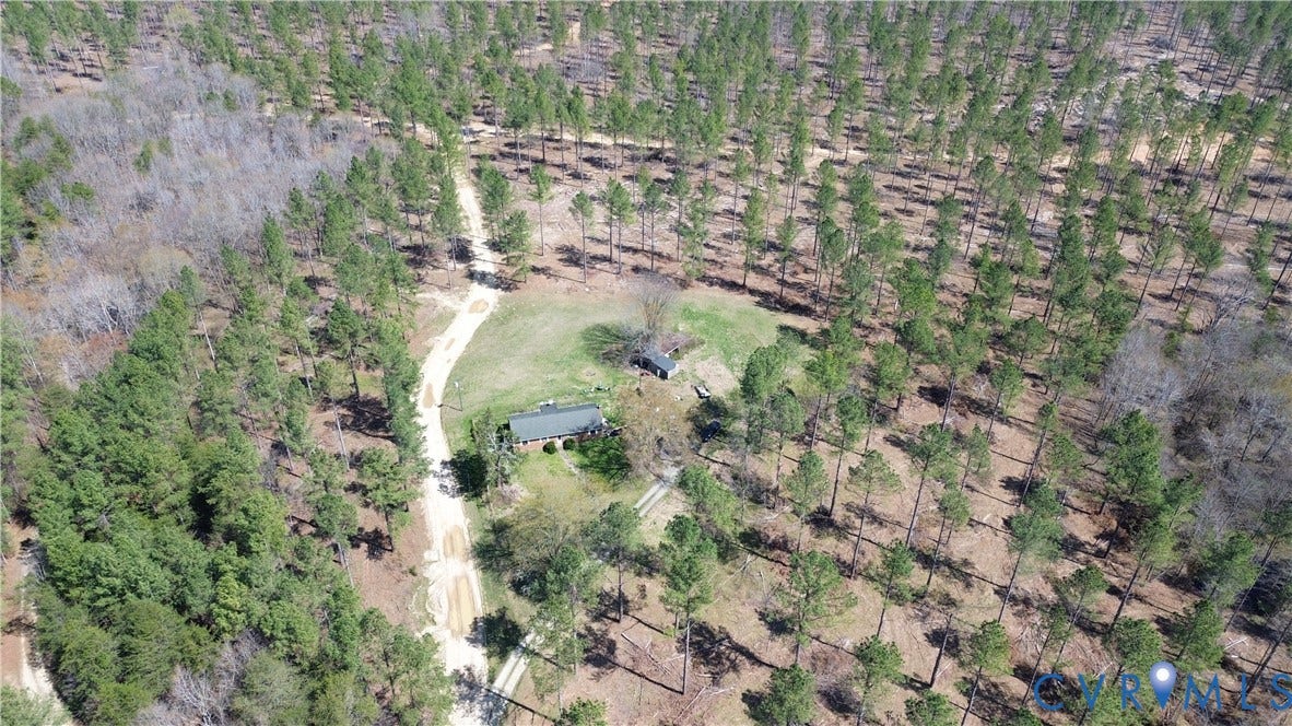 2028 Cook Road, Powhatan, VA 23139 2028 Cook Road, Powhatan, VA 23139