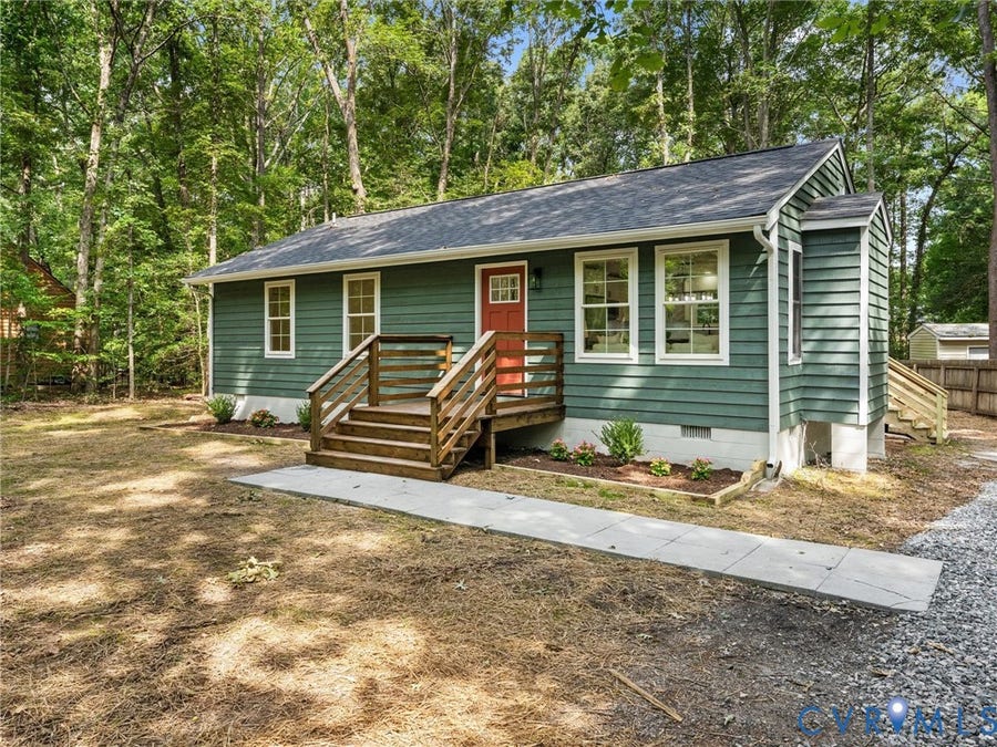 Property photo for 4902 Genlou Court, Chesterfield, VA