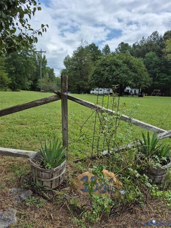 1586 Signboard Road, Bumpass, VA 23024 1586 Signboard Road, Bumpass, VA 23024