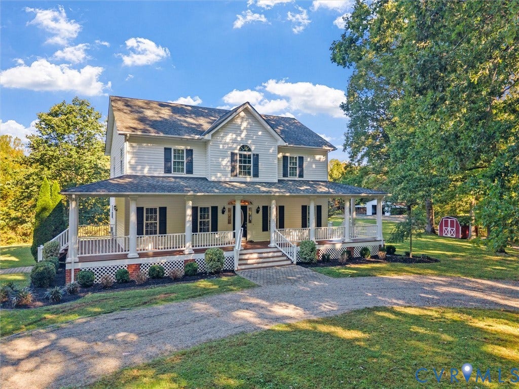 2354 Camelback Road, Maidens, VA 23102 Additional view, circular front driveway at entrance