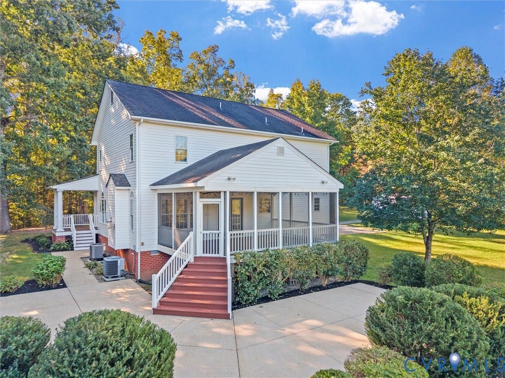 2354 Camelback Road, Maidens, VA 23102 Side view with screened porch