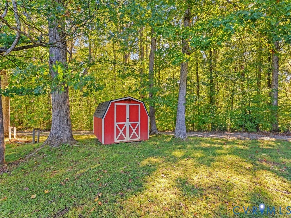 2354 Camelback Road, Maidens, VA 23102 Lawn storage building, no electricity