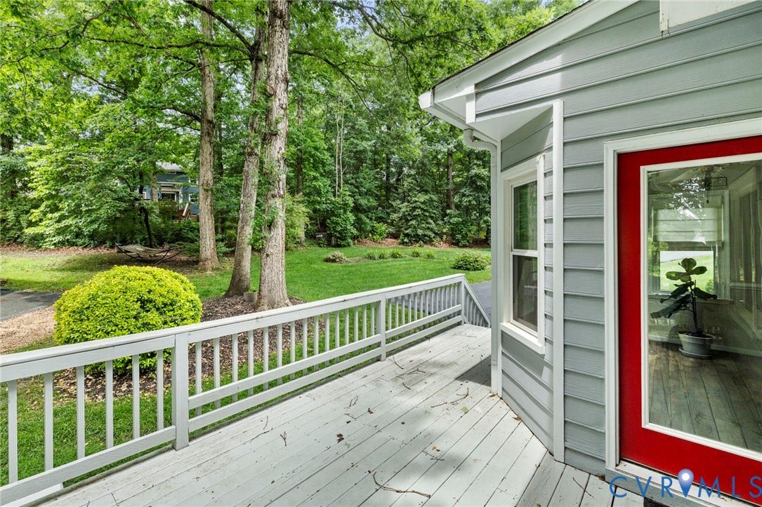 6401 Arbor Landing Drive, Chester, VA 23831