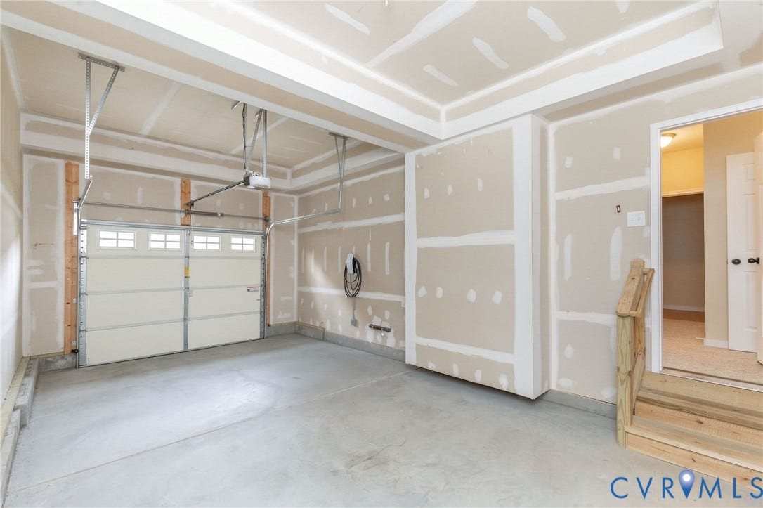 644 Abbey Village Circle, Midlothian, VA 23114 644 Abbey Village Circle, Midlothian, VA 23114