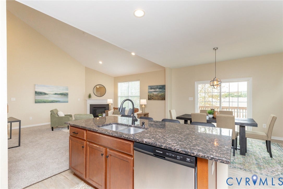 644 Abbey Village Circle, Midlothian, VA 23114 644 Abbey Village Circle, Midlothian, VA 23114