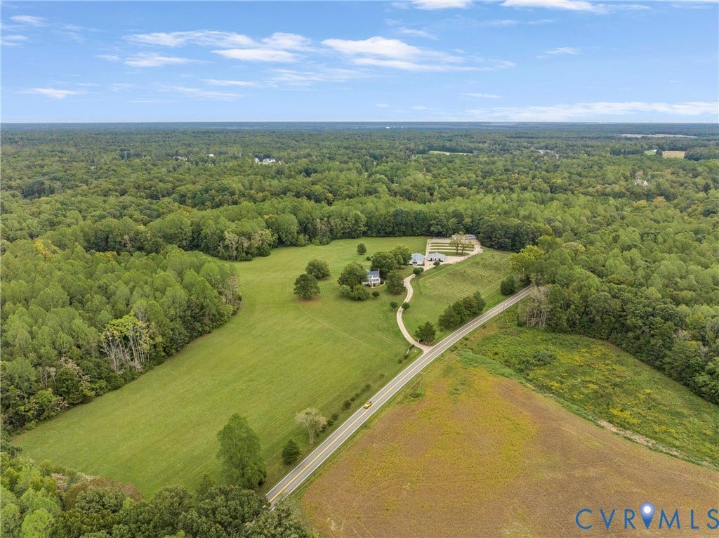 6800 New Kent Highway, Acreage, New Kent, VA 23124 6800 New Kent Highway, Acreage, New Kent, VA 23124