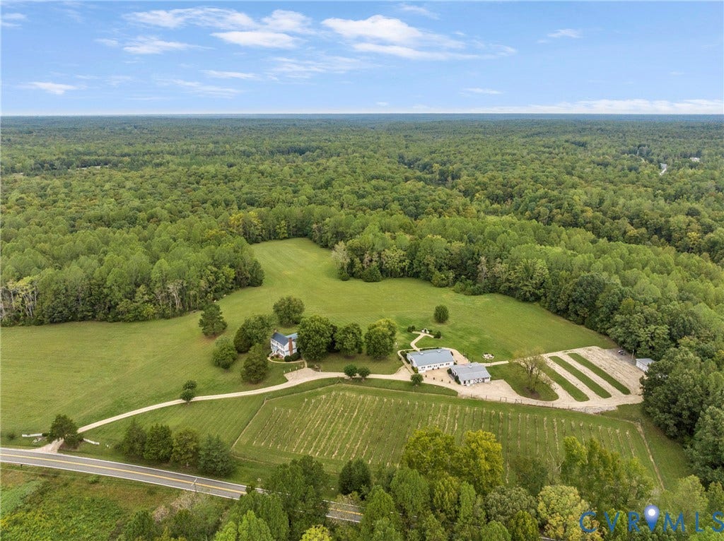 6800 New Kent Highway, Acreage, New Kent, VA 23124 6800 New Kent Highway, Acreage, New Kent, VA 23124