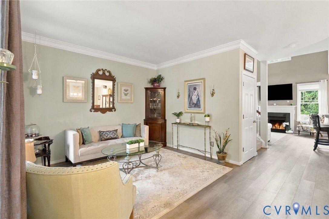 13717 Woodbridge Crossing Way, Midlothian, VA 23112