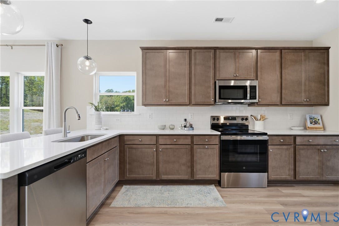 9827 Brookskirt Run, Glen Allen, VA 23059