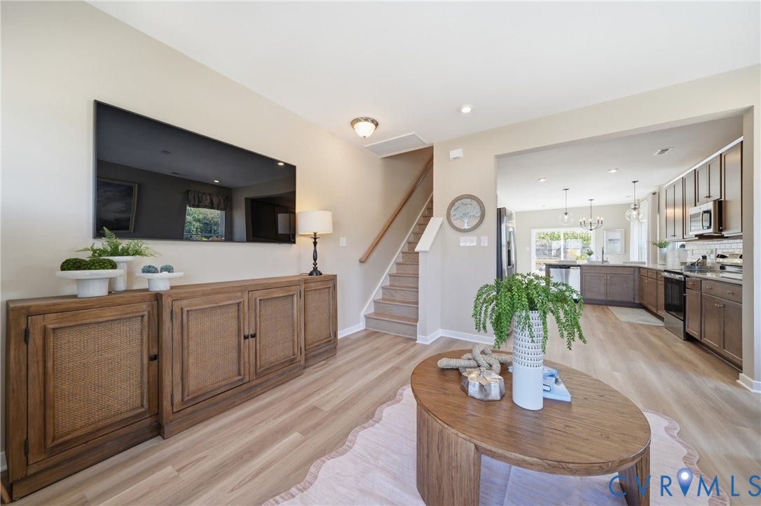 9827 Brookskirt Run, Glen Allen, VA 23059