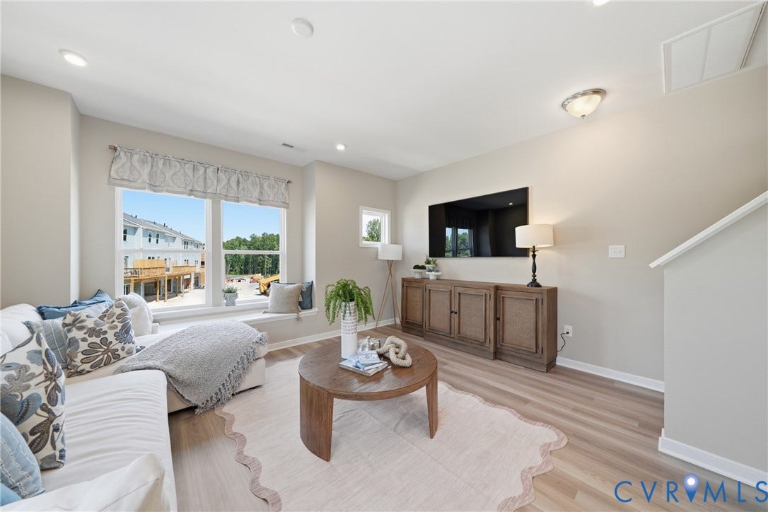 9827 Brookskirt Run, Glen Allen, VA 23059
