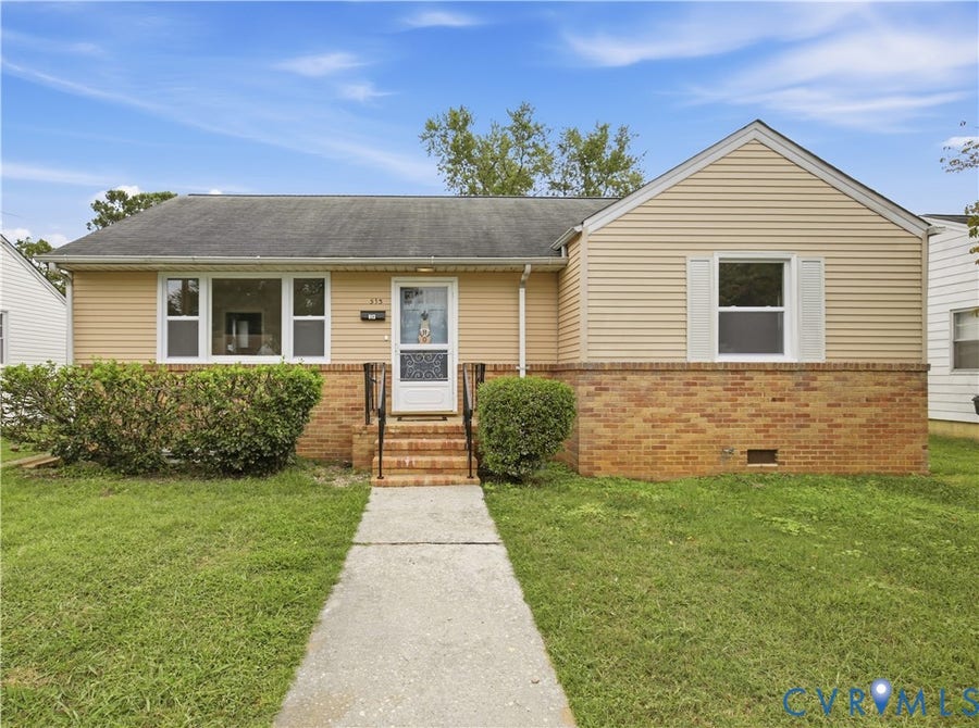 Property photo for 513 Pinehurst Avenue, Colonial Heights, VA