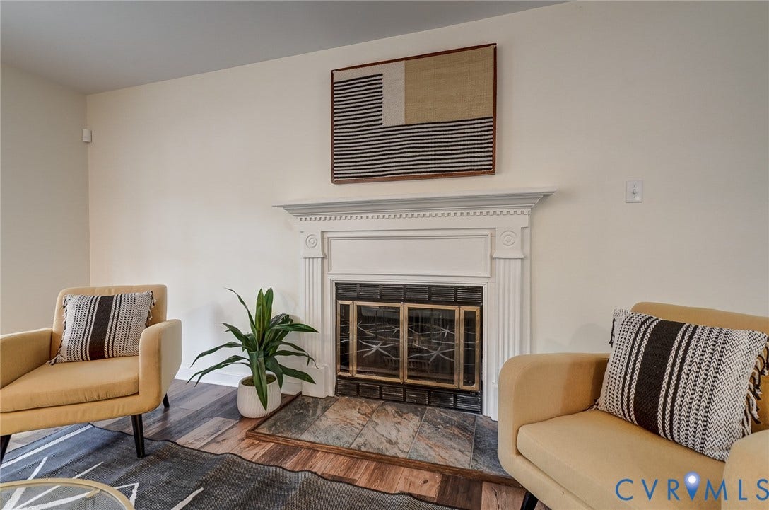 14 Redbridge Terrace, Shendoah Hills, Chesterfield, VA 23236 A closer look at the living rooms clean lines, neutral finishes and generous wall space