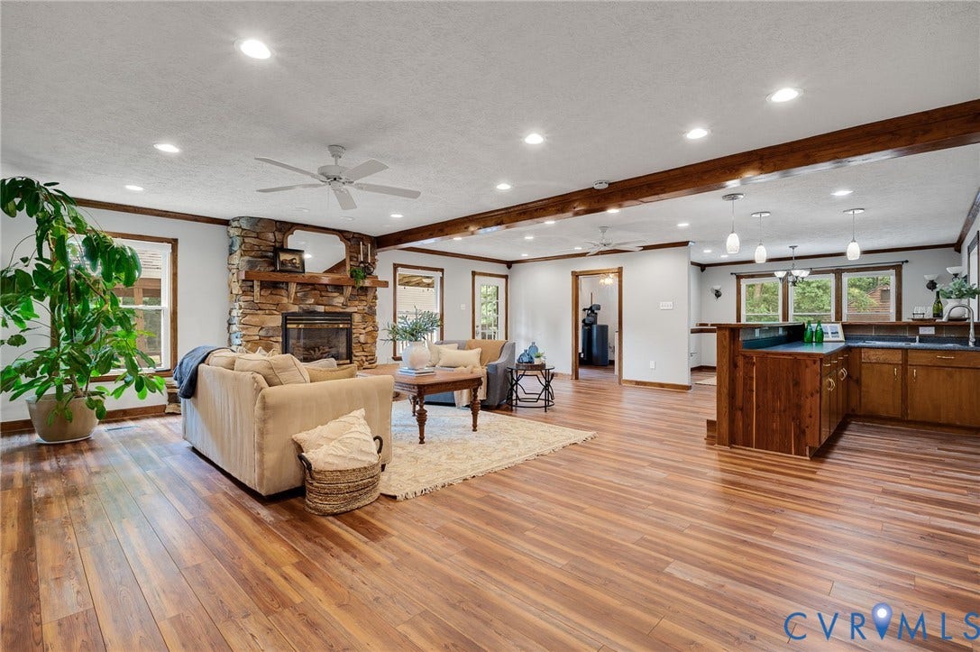12411 Spring Run Road, Chesterfield, VA 23832 12411 Spring Run Road, Chesterfield, VA 23832