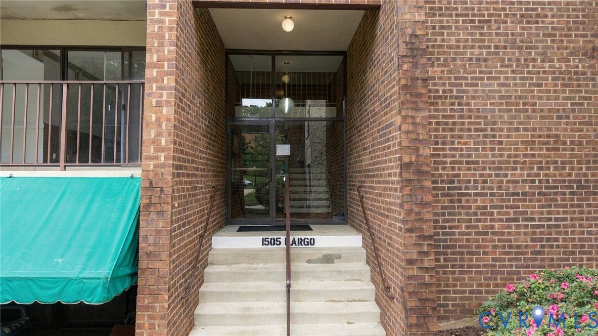 1505 Largo Road, #303, Henrico, VA 23238 1505 Largo Road, #303, Henrico, VA 23238