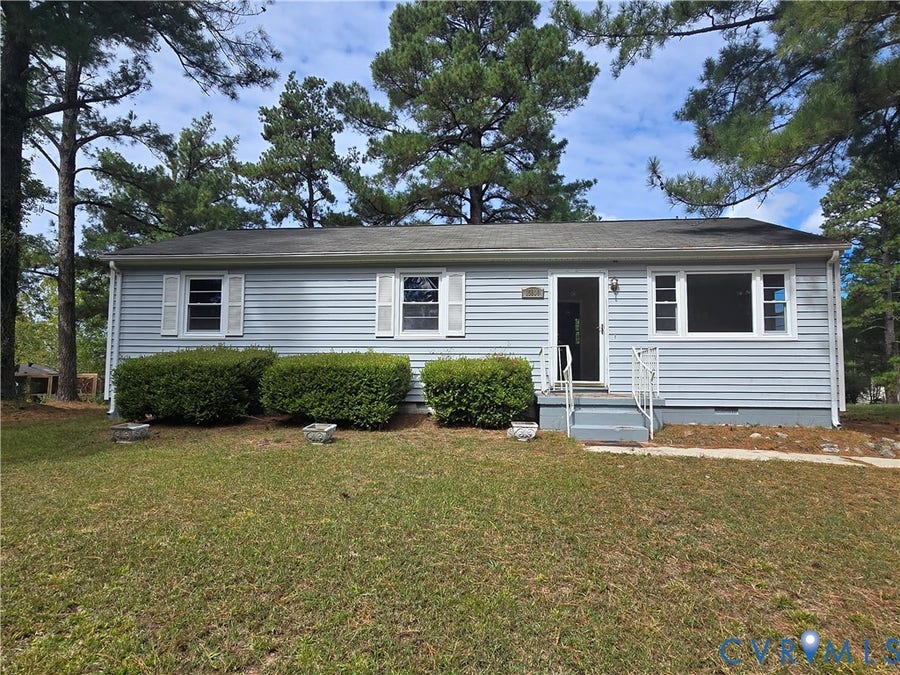 Property photo for 15806 Allen Drive, Dinwiddie, VA