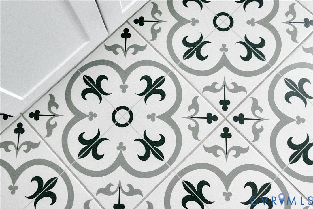 704 Chimborazo Boulevard, Chimborazo, Richmond, VA 23223 Patterned floor tile with black and gray geometric design