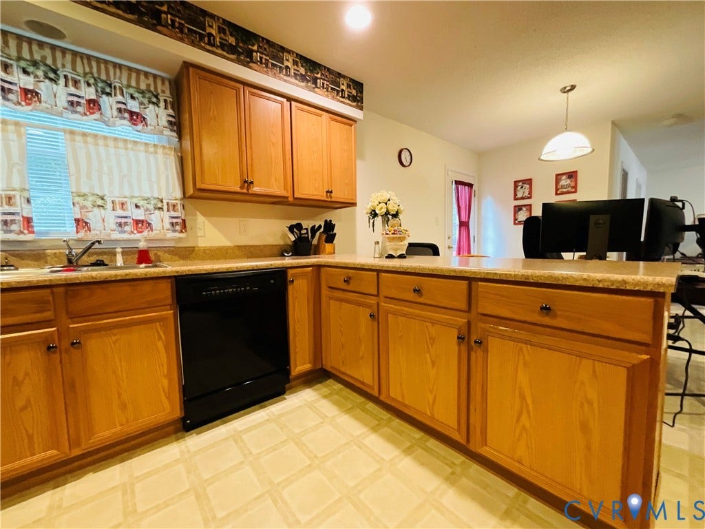 3904 Battersea Place, Henrico, VA 23223 3904 Battersea Place, Henrico, VA 23223