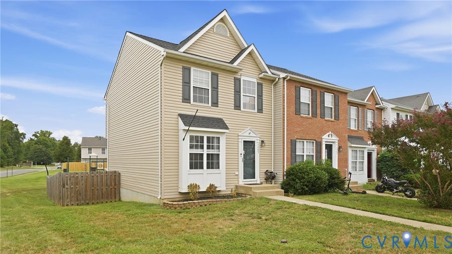 Property photo for 3945 Saint Michaels Square, Fredericksburg, VA
