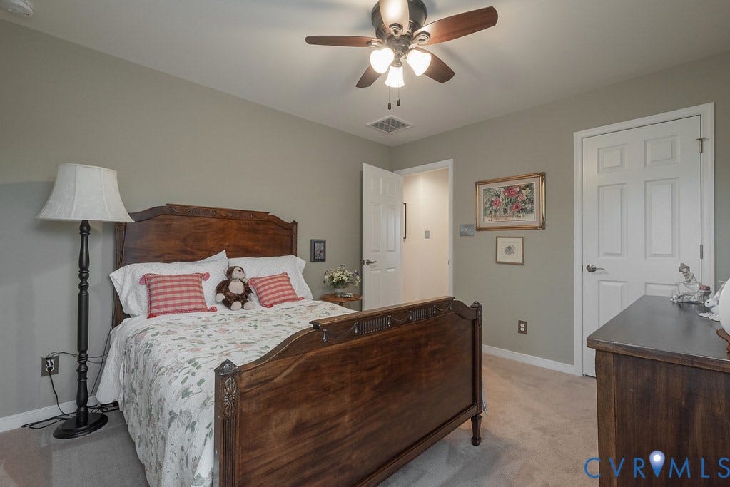 6301 Broad Sky Circle, Quiet, Mechanicsville, VA 23111 Neutral wall tones with carpet flooring