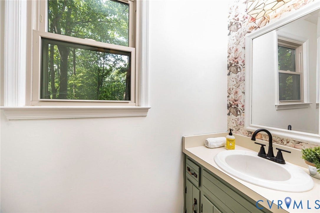 720 Dove Path Lane, Chester, VA 23834 720 Dove Path Lane, Chester, VA 23834