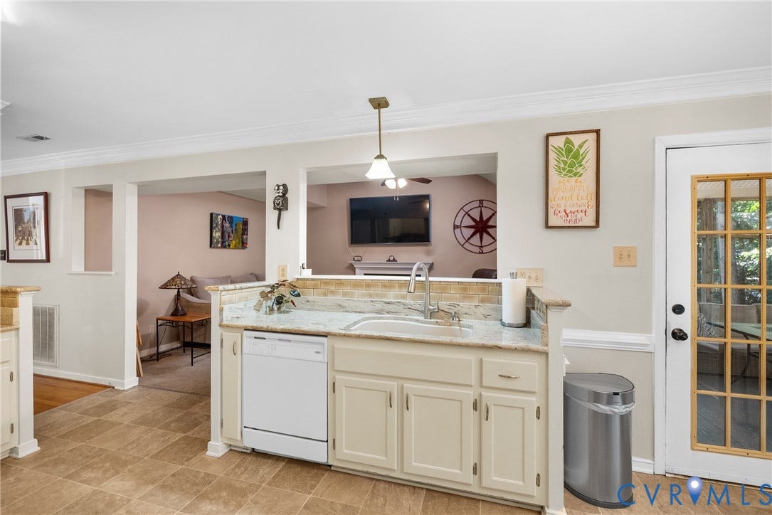 5810 Ridge Point Road, Woodlake, Midlothian, VA 23112 5810 Ridge Point Road, Woodlake, Midlothian, VA 23112