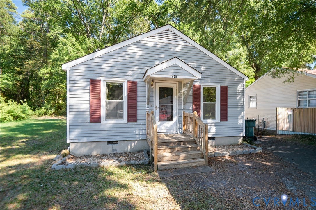 6811 Cloverdale Street, Henrico, VA 23228