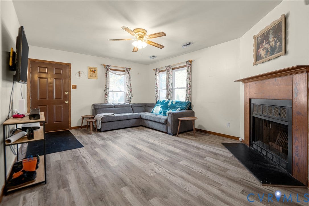 6811 Cloverdale Street, Henrico, VA 23228