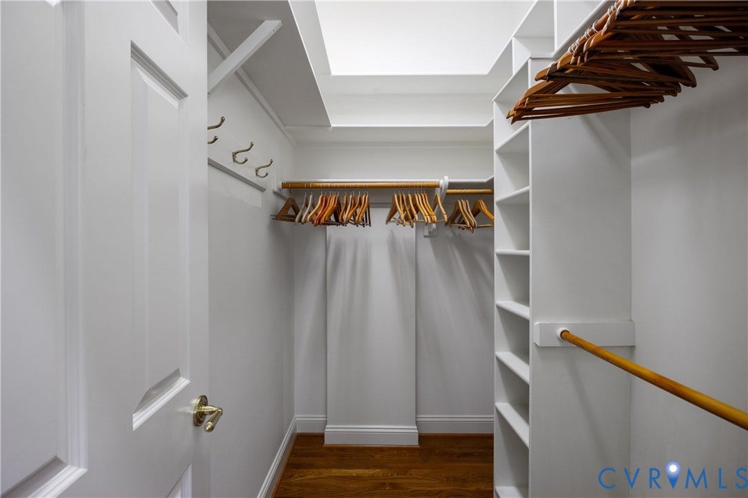 628 Cedar Run Road, Hermitage Country Club Area, Manakin Sabot, VA 23103 One of the two walk-in closets