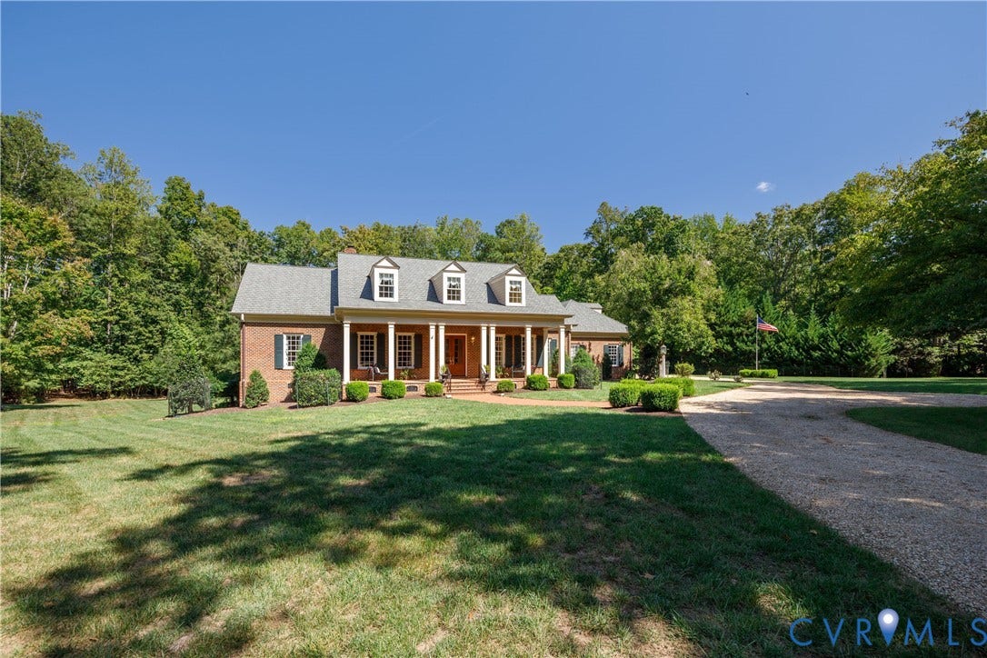 628 Cedar Run Road, Hermitage Country Club Area, Manakin Sabot, VA 23103 A home like most only dream of!