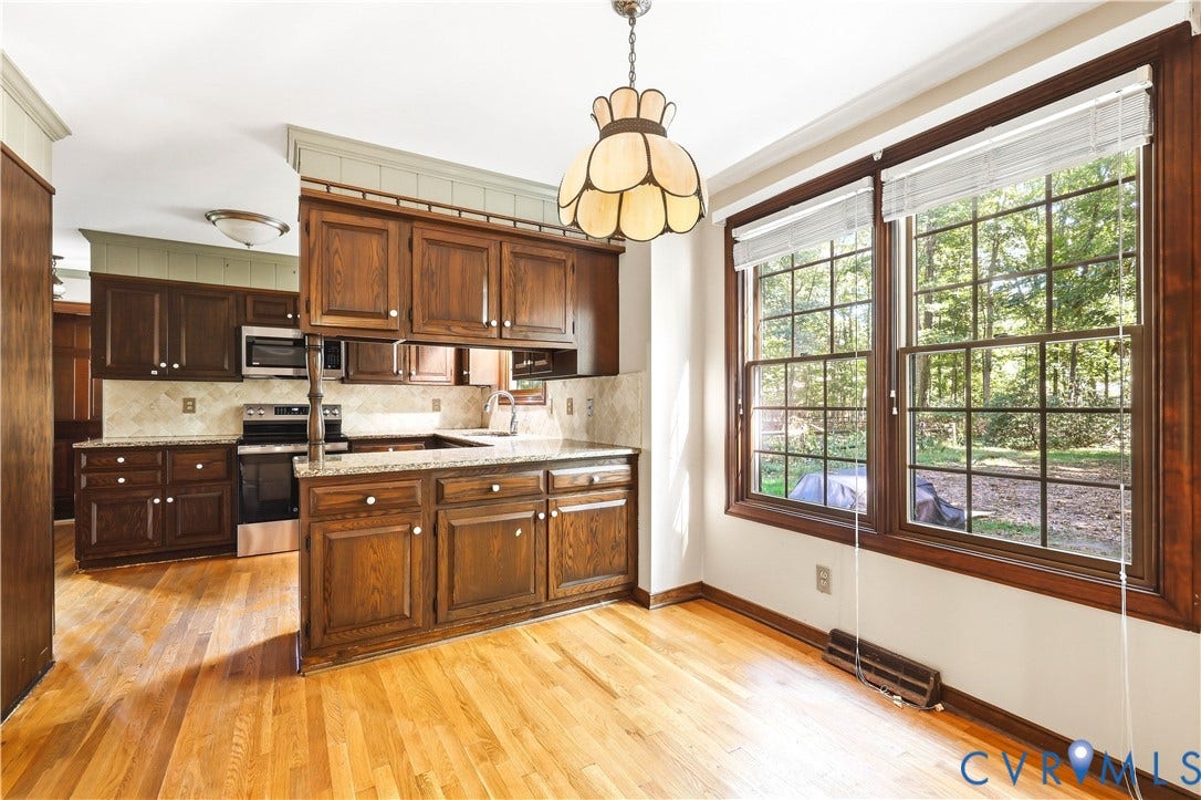 2725 Queenswood Road, Salisbury, Midlothian, VA 23113 Picture windows overlooking private rear yard of approximately one acre!