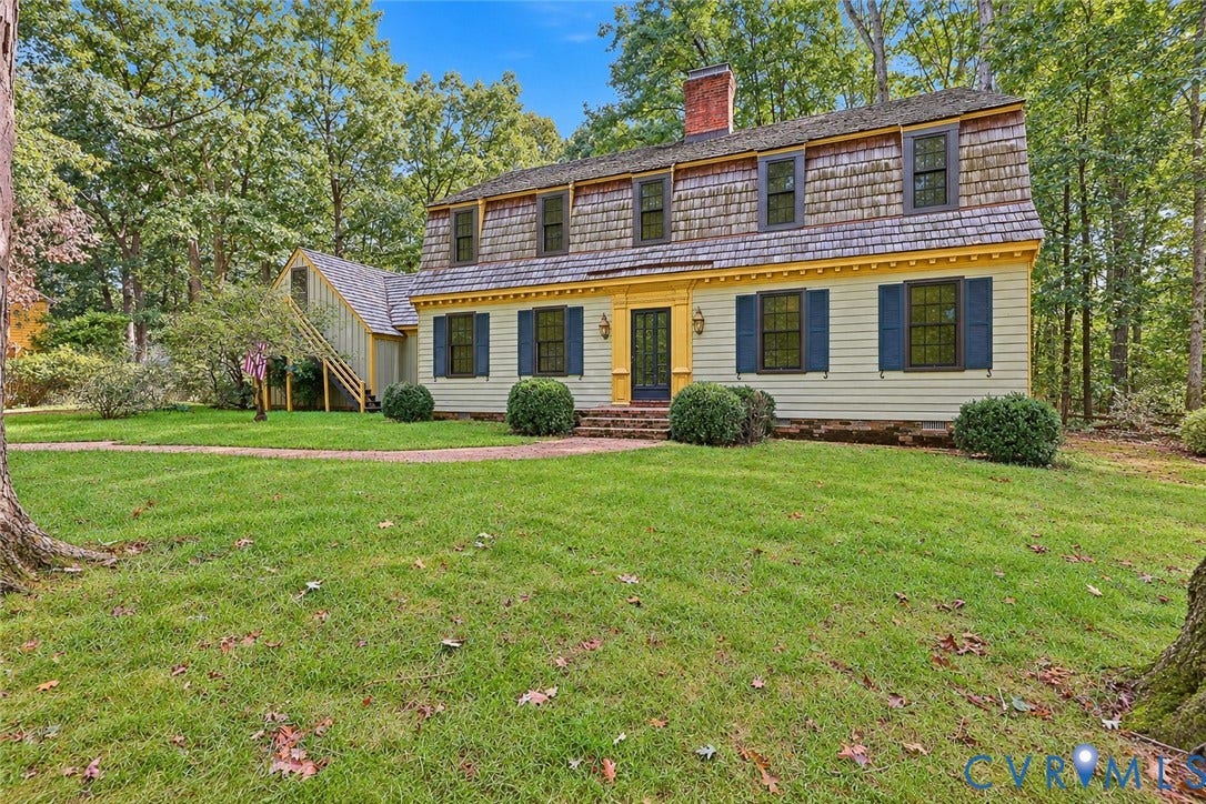2725 Queenswood Road, Salisbury, Midlothian, VA 23113 Built by acclaimed builder, Doug Woolfolk!