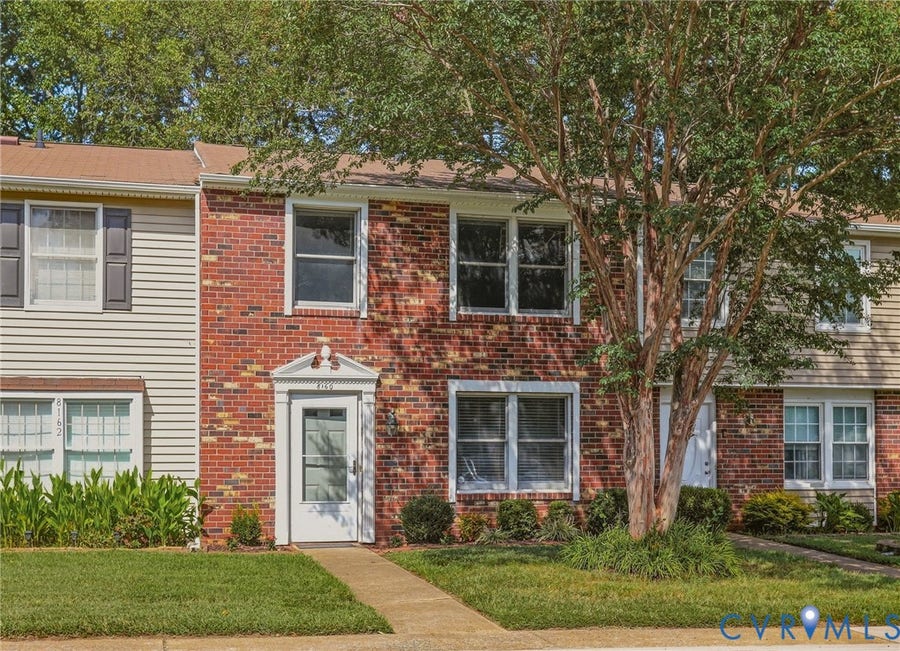 Property photo for 8160 Clovertree Court, Richmond, VA