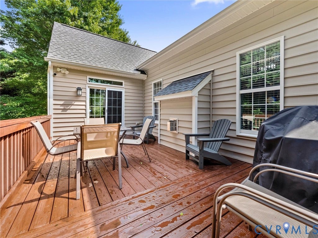 1663 Centerville Parke Lane, The Parke At Centerville, Manakin Sabot, VA 23103 Expansive wood deck with a privacy railing, siding exterior, and sliding glass door access
