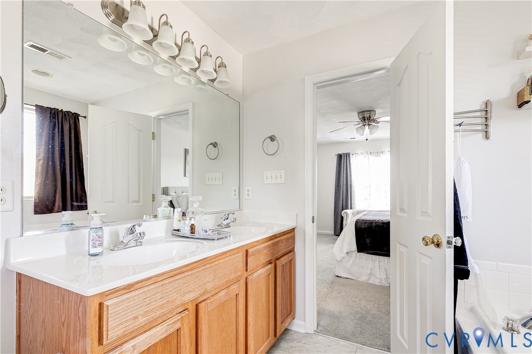 8429 Jordan Heights Lane, North Dinwiddie, VA 23803 8429 Jordan Heights Lane, North Dinwiddie, VA 23803