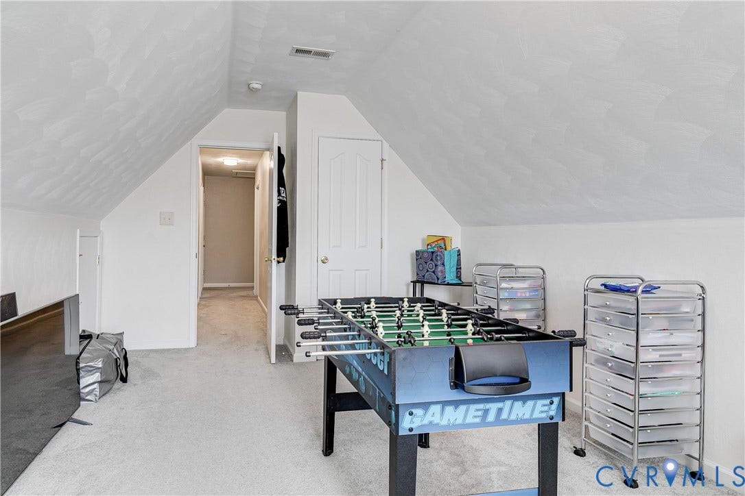 8429 Jordan Heights Lane, North Dinwiddie, VA 23803 8429 Jordan Heights Lane, North Dinwiddie, VA 23803