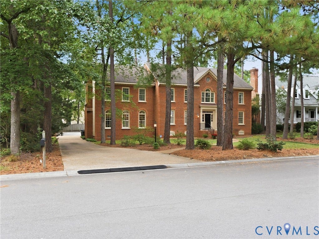 2713 Hardings Trace Lane, Henrico, VA 23233