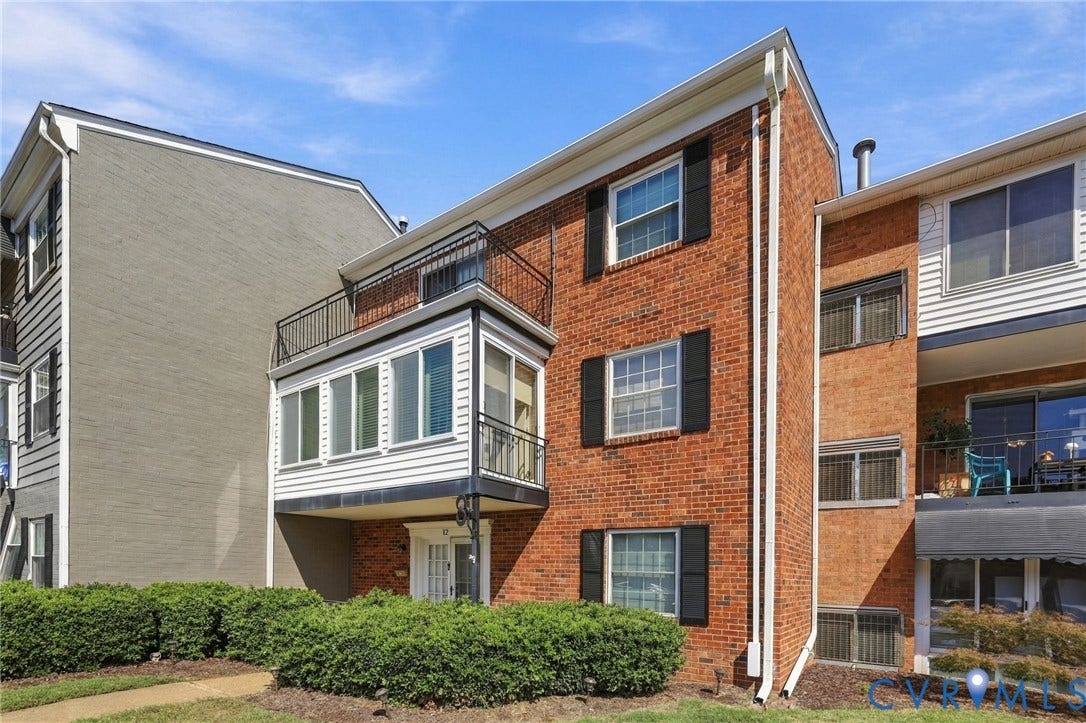 12 Snughaven Road, Hamlet, Henrico, VA 23228 Brick exterior with black shutters