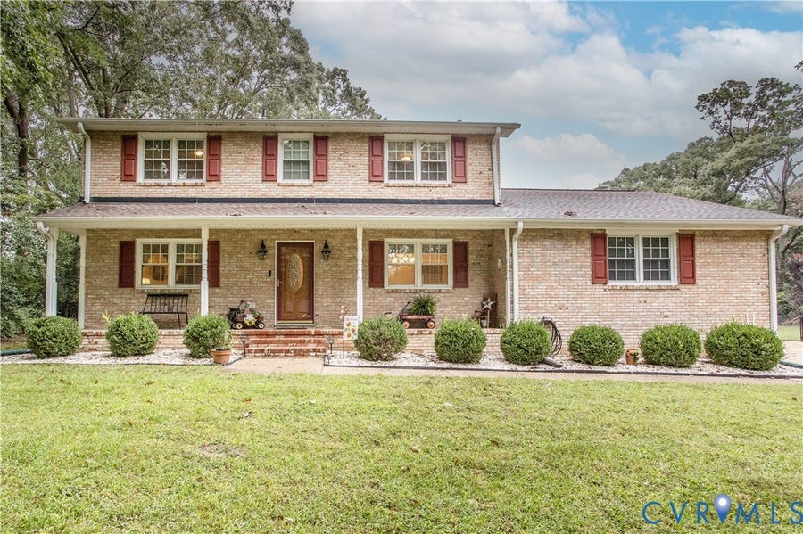 Property photo for 2720 Blithe Drive, Chester, VA