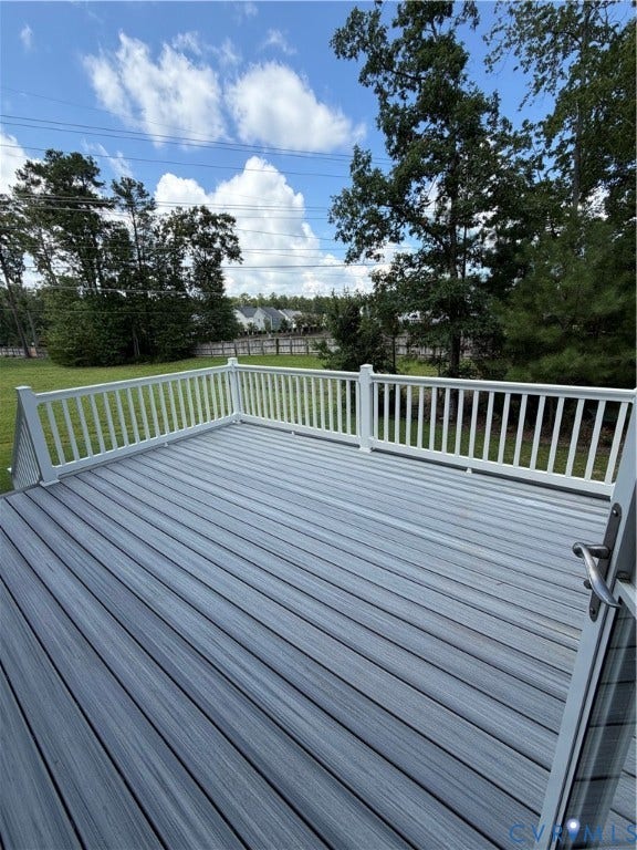 12146 Elnora Lane, Glen Allen, VA 23059 Expansive outdoor deck featuring composite decking and a white railing system