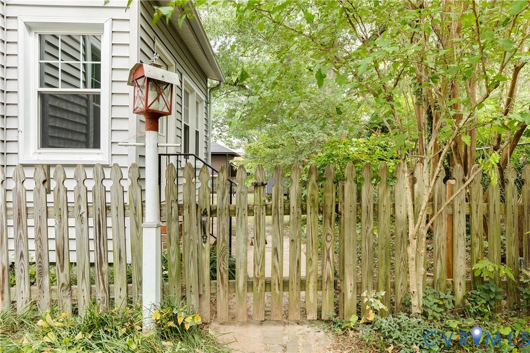 603 W 26th Street, Richmond, VA 23225 603 W 26th Street, Richmond, VA 23225