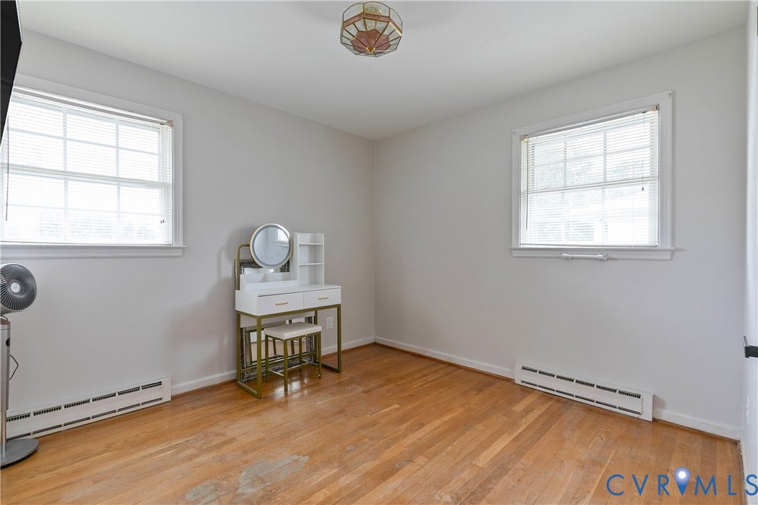 Bedroom with lots of light and closets!