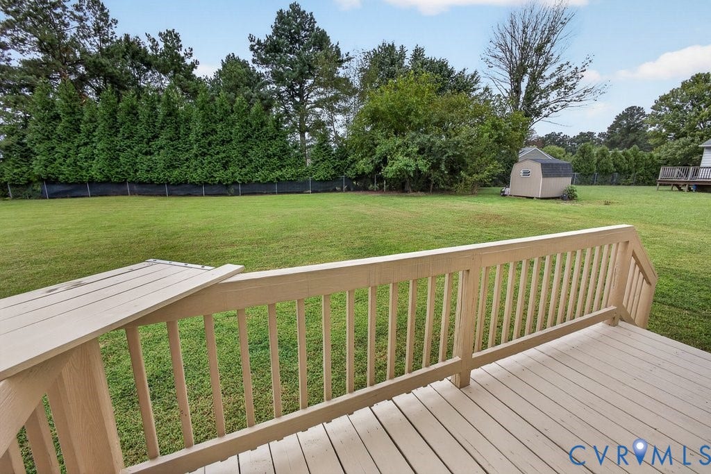 24607 Woodstream Lane, North Dinwiddie, VA 23803 24607 Woodstream Lane, North Dinwiddie, VA 23803